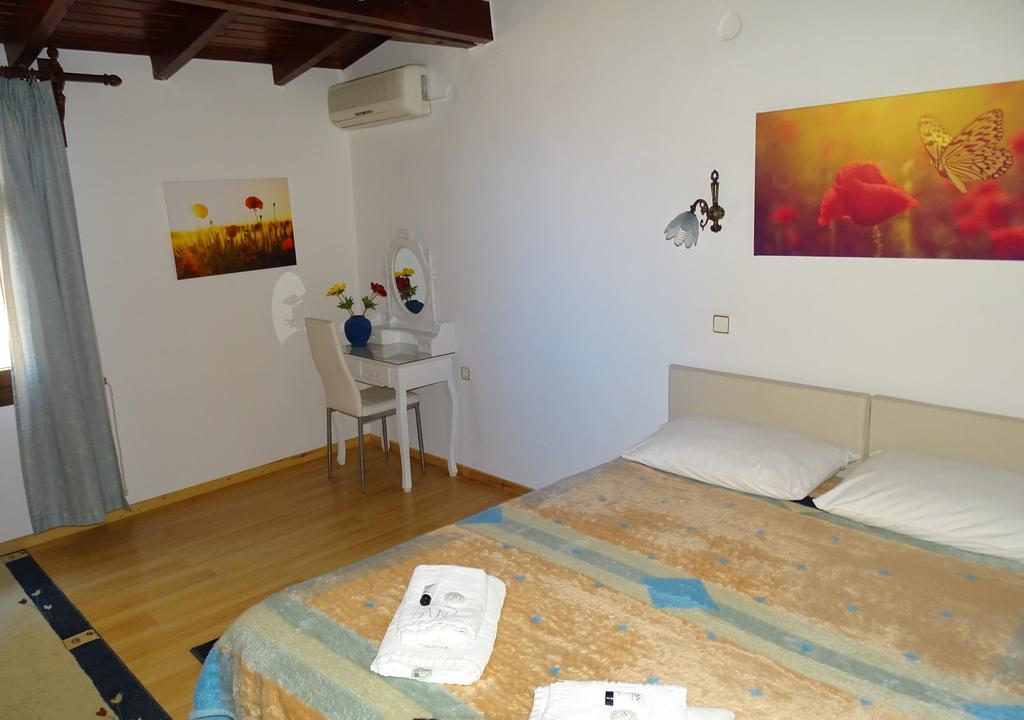 Anemones Rooms Chania  Eksteriør billede